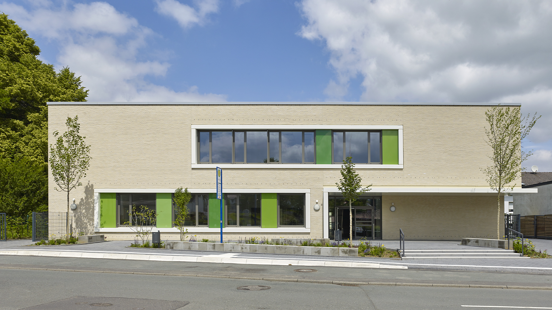 EXTENSION OF THE BURGWALD SCHOOL